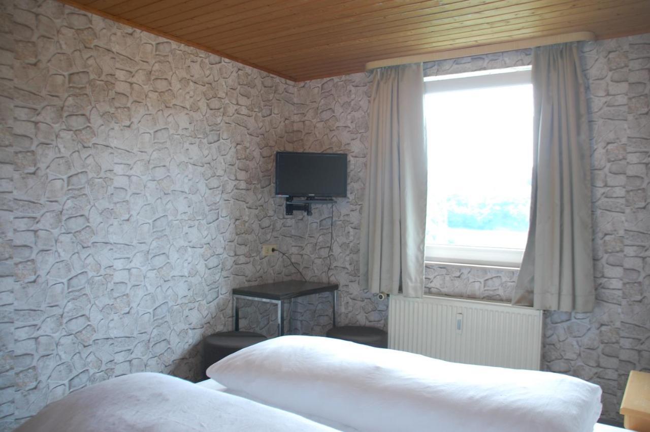 Hotel Pension Frankfurter Hof Homberg  ภายนอก รูปภาพ