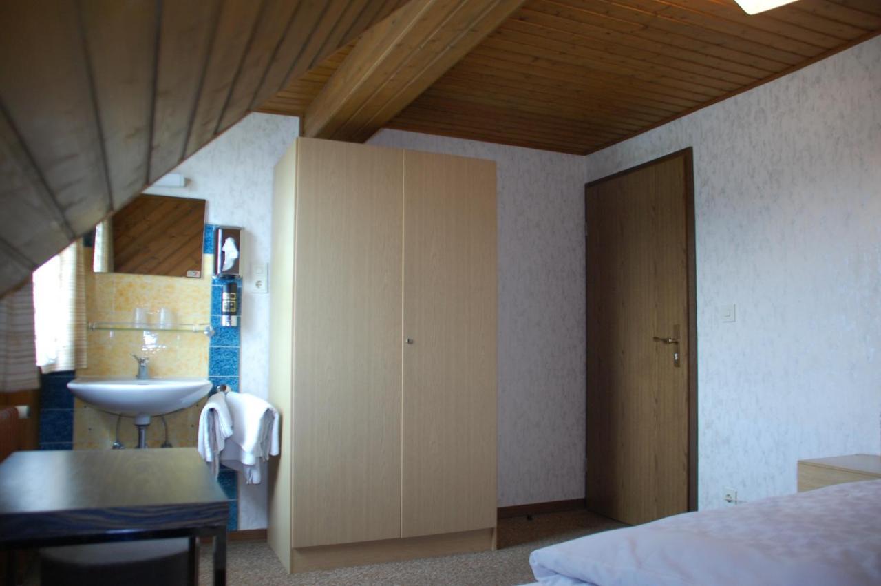 Hotel Pension Frankfurter Hof Homberg  ภายนอก รูปภาพ