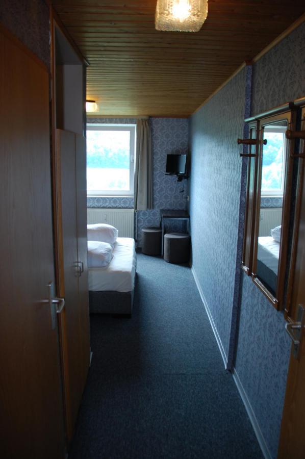 Hotel Pension Frankfurter Hof Homberg  ภายนอก รูปภาพ