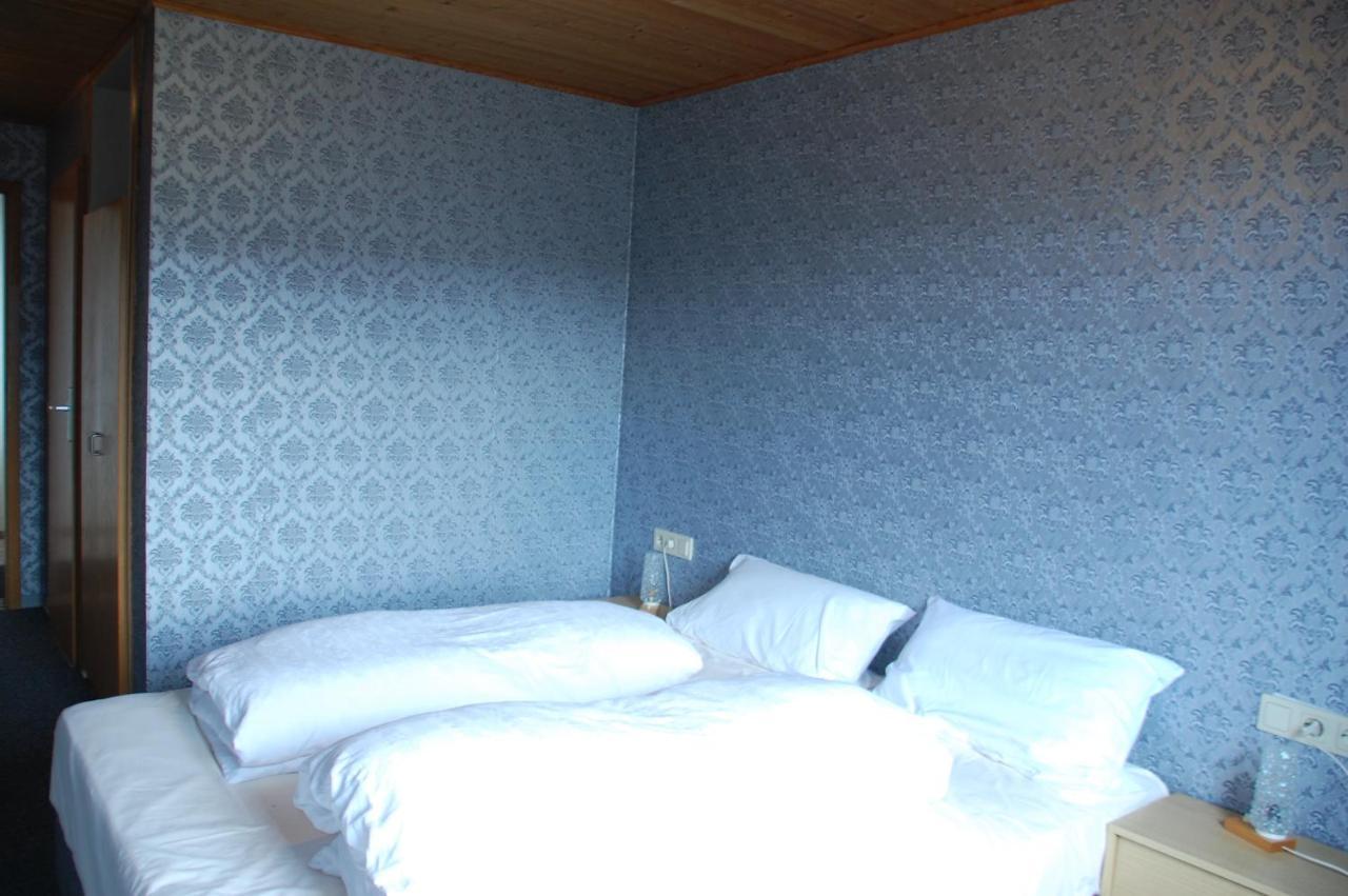 Hotel Pension Frankfurter Hof Homberg  ภายนอก รูปภาพ